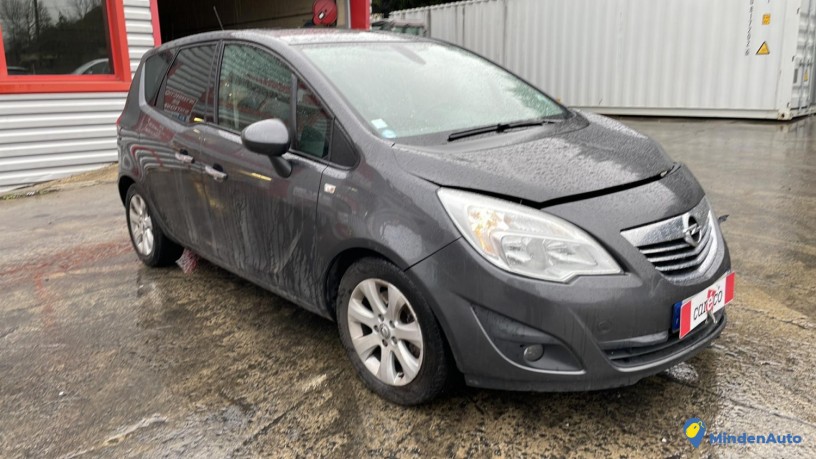 opel-meriva-b-phase-1-big-0