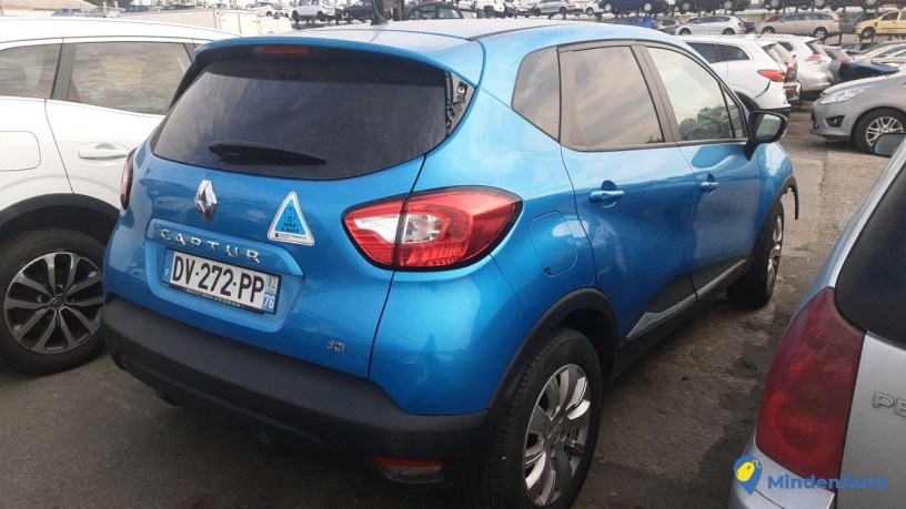 renault-captur-dv-272-pp-big-0