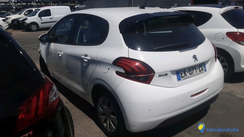 peugeot-208-ek-071-zx-big-0