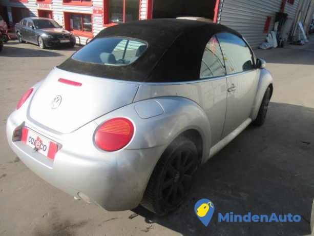 volkswagen-new-beetle-1-phase-1-cabriolet-big-3