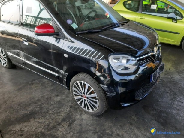 renault-twingo-iii-09-tce-90-sport-ref-323250-big-3