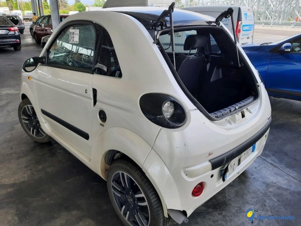 microcar-due-dci-must-ref-321664-big-2