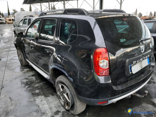 dacia-duster-15-dci-110-4wd-ambianc-ref-317919-big-0