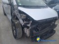 kia-venga-14l-crdi-90-small-1