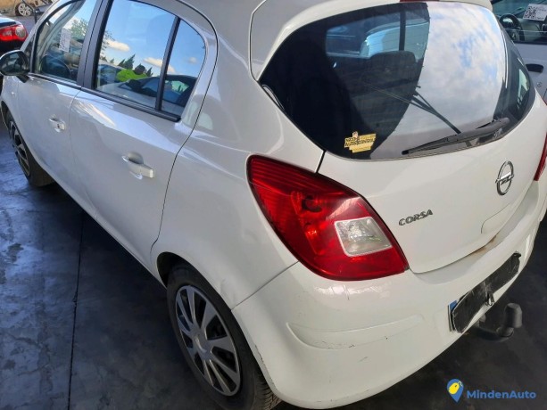 opel-corsa-iv-12i-twinport-85-ref-328921-big-2