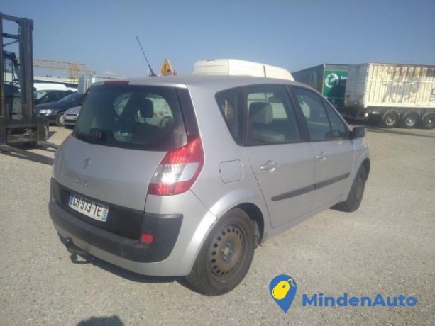 renault-scenic-expression-big-2