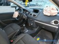 renault-clio-iii-12l-75-small-4