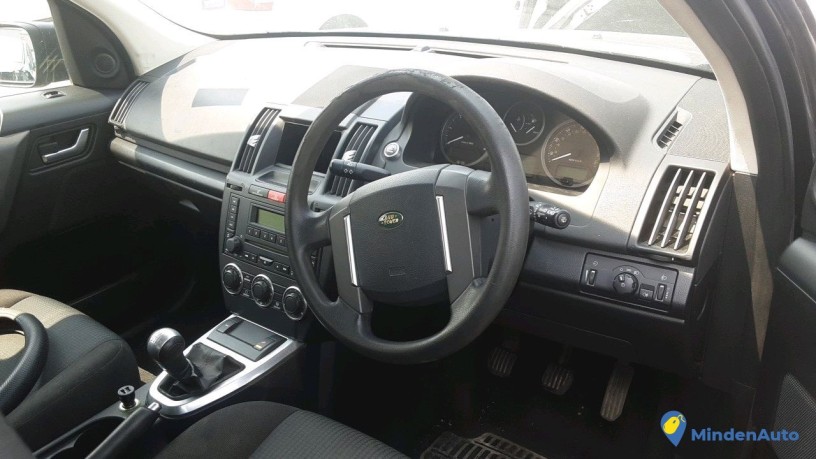 land-rover-freelander-gm-305-rt-big-4