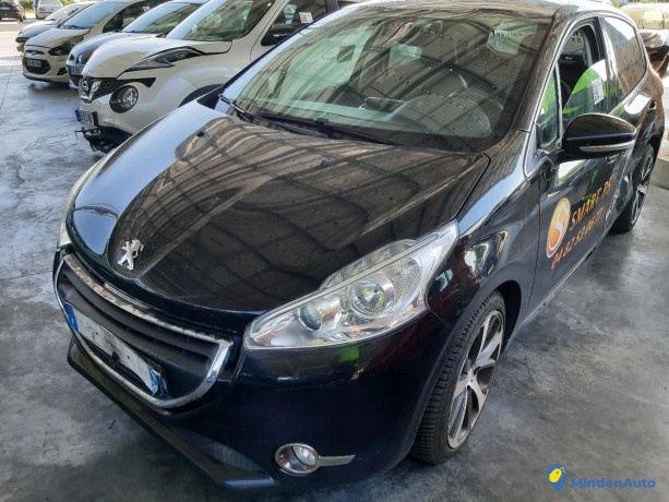 peugeot-208-16-e-hdi-115-ref-302221-big-1