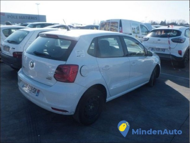 volkswagen-polo-v-trendline-bmtstart-stopp-big-3