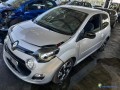 renault-twingo-ii-12-75-ref-328048-small-2