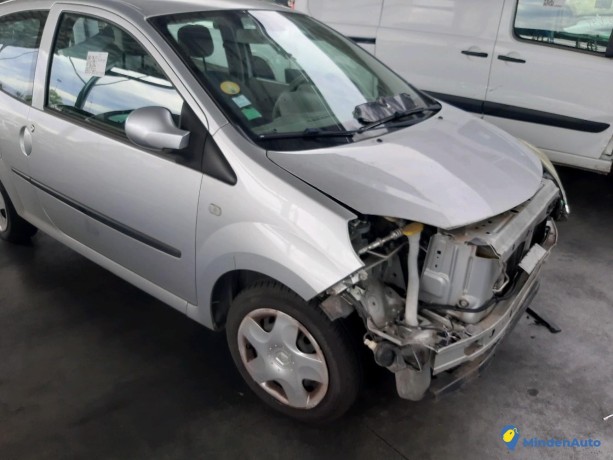 renault-twingo-ii-15-dci-65-ref-327165-big-3