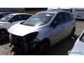 renault-megane-scenic-ej-400-fd-small-2