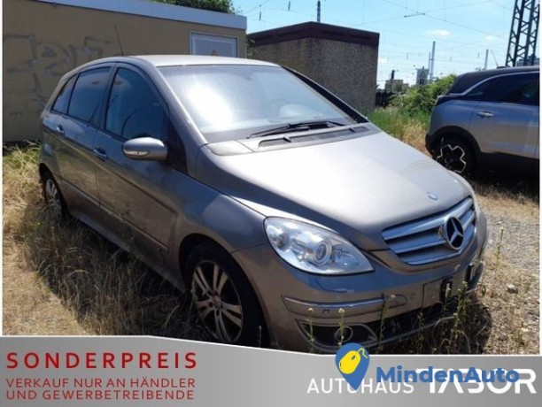 mercedes-benz-b-200-automatik-navi-xenon-sport-p-pts-hk-shz-100-kw-136-ch-big-2