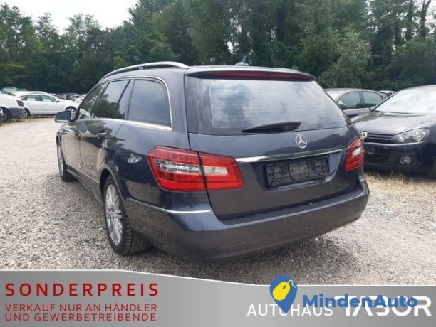 mercedes-benz-e-220-e220-t-cdi-avantgarde-aut-navi-ahk-pdc-125-kw-170-ps-big-1