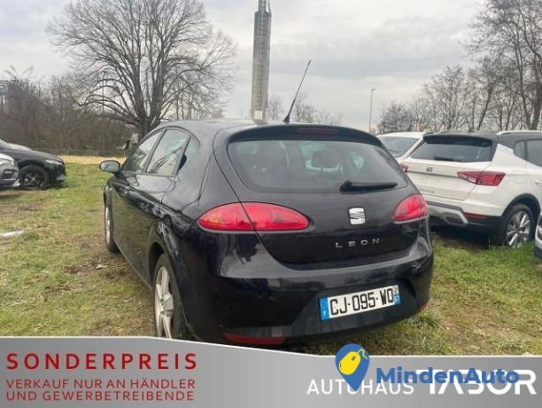 seat-leon-20-tdi-dsg-stylance-sport-up-paket-klimaau-big-3