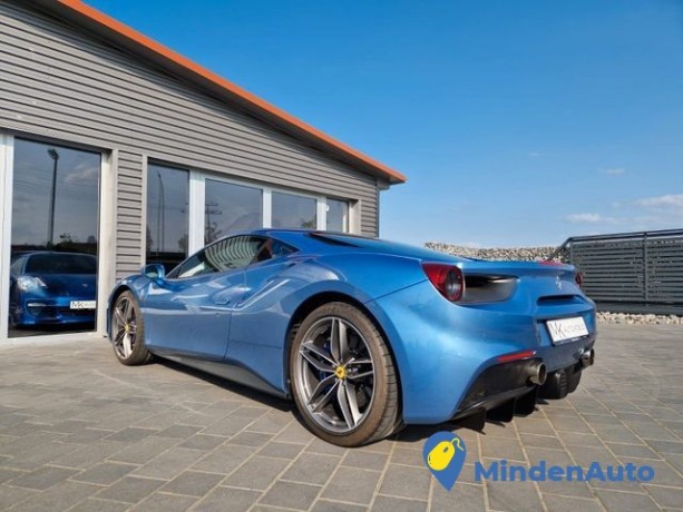 ferrari-488-gtb-coupe-carbondctsterling-blugarantie-big-2