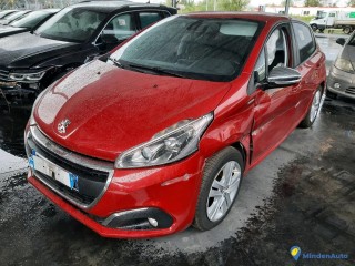 PEUGEOT 208 1.2I PURETECH 82 STYLE Réf : 328724