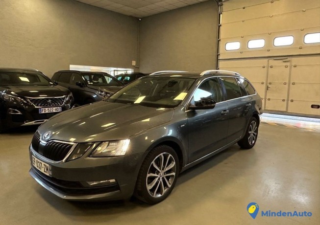 skoda-octavia-20tdi-150cv-de-2017-big-0