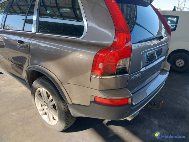 volvo-xc90-24-d5-awd-200-7p-auto-ref-330091-big-2