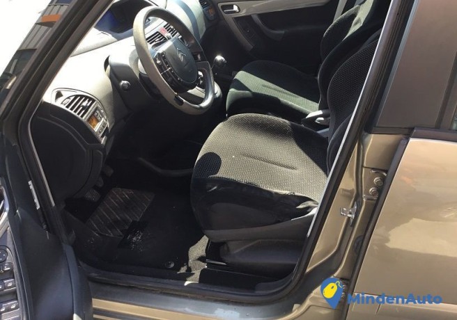 a-vendre-citroen-c4-picasso-16-hdi-big-3