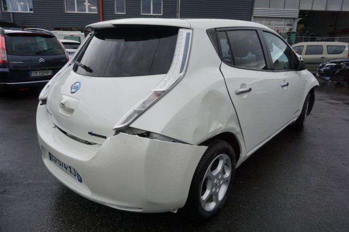 nissan-leaf-1-big-11