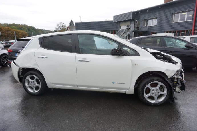 nissan-leaf-1-big-10