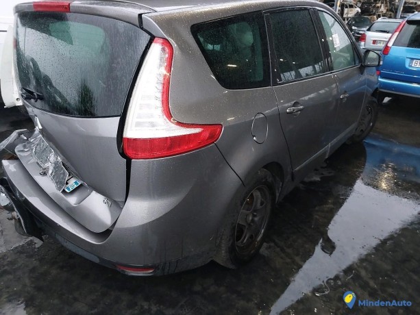 renault-scenic-iii-15-dci-110-ref-331620-big-2