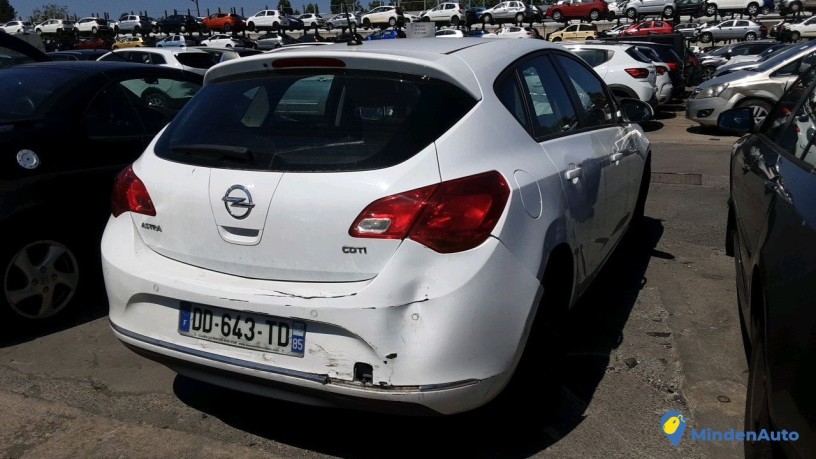 opel-astra-dd-643-td-big-1