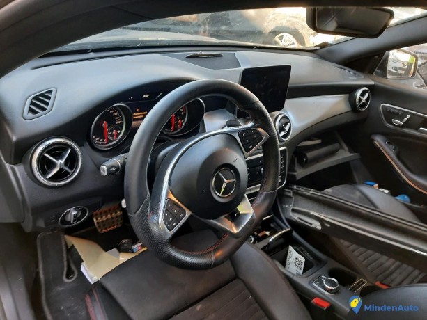 mercedes-cla-shooting-brake-200d-7g-dct-fascination-amg-ref-330208-big-4