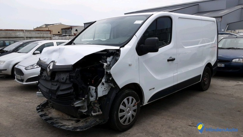 renault-trafic-dq-677-rh-big-2