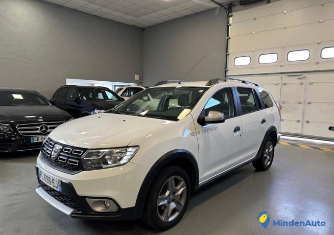 dacia-logan-mcv-stepway-90cv-w-2o19-big-0