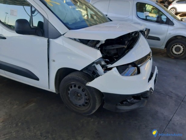 toyota-proace-city-15-d-4d-100-ref-324816-big-3