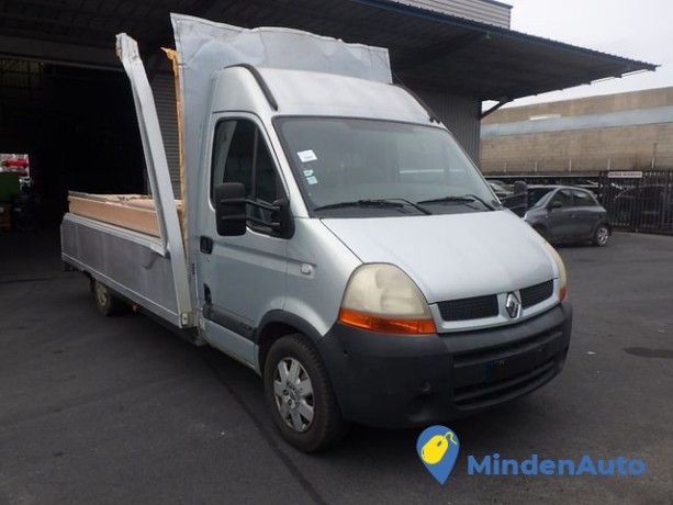 renault-master-25-dci-big-0