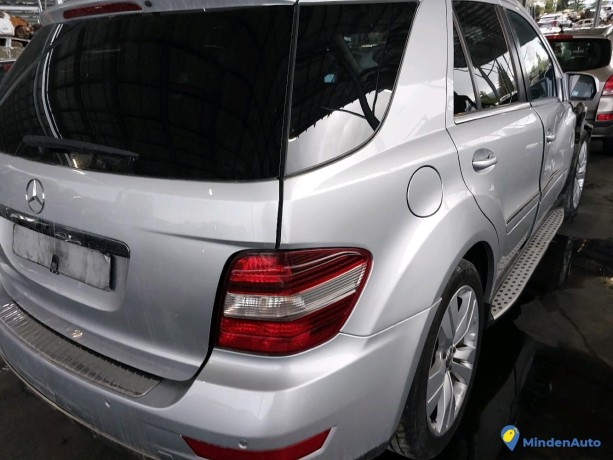 mercedes-classe-ml-w164-420-cdi-7g-306-ref-332632-big-2