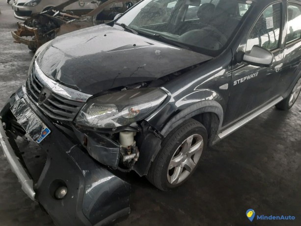 dacia-sandero-15-dci-90-stepway-ref-324413-big-2