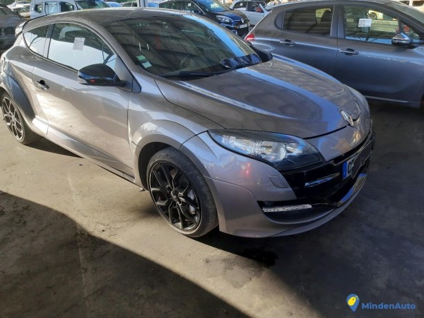 renault-megane-iii-rs-20t-265-ref-327249-big-1