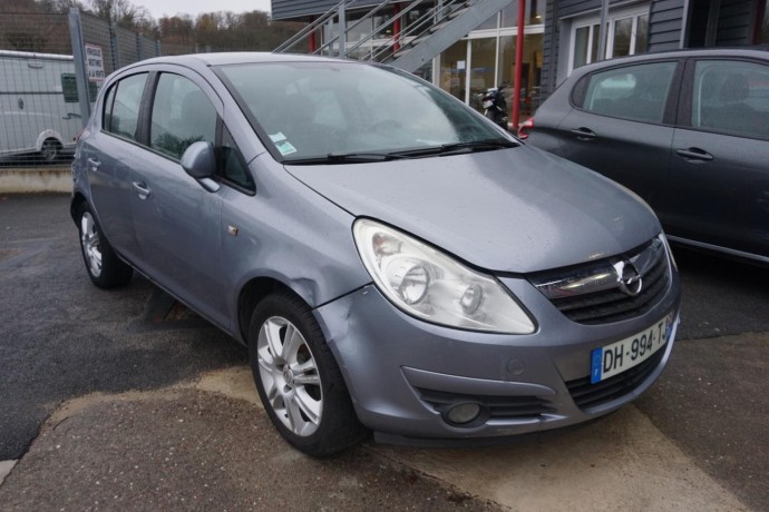 opel-corsa-d-big-21