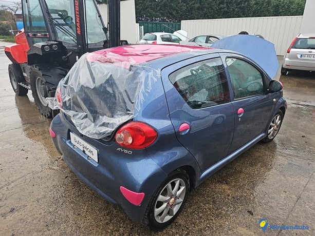 toyota-aygo-1-phase-1-reference-du-vehicule-12173569-big-3