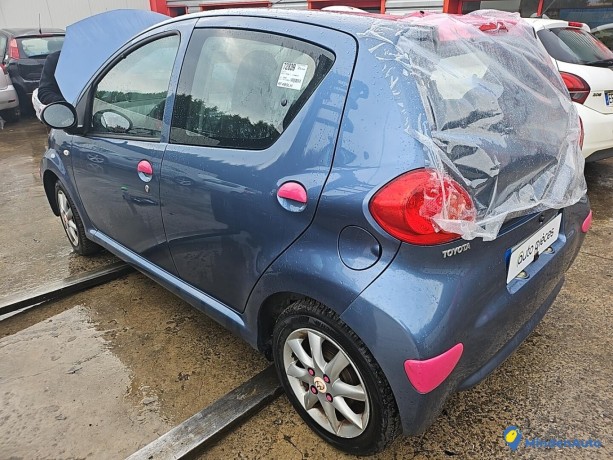 toyota-aygo-1-phase-1-reference-du-vehicule-12173569-big-2