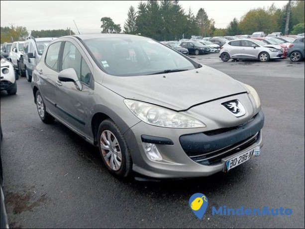 peugeot-308-tendance-16-ltr-68-kw-16v-hdi-fap-big-2