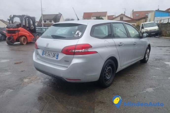 peugeot-308-sw-16-bbluehdi-100cv-ref-62453-big-3