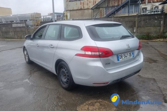 peugeot-308-sw-16-bbluehdi-100cv-ref-62453-big-1