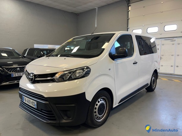 toyota-proace-combi-15d-4d-12ocv-9places-de-2o2o-big-0