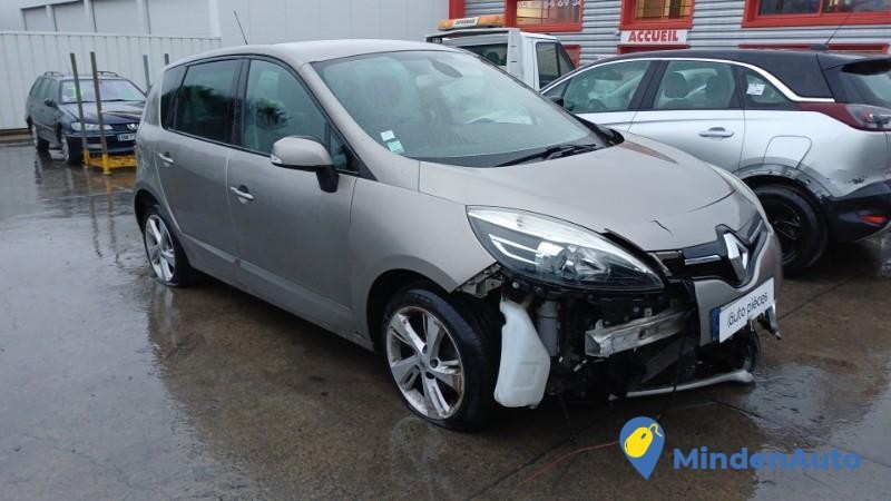 renault-scenic-3-phase-2-reference-12333021-big-3