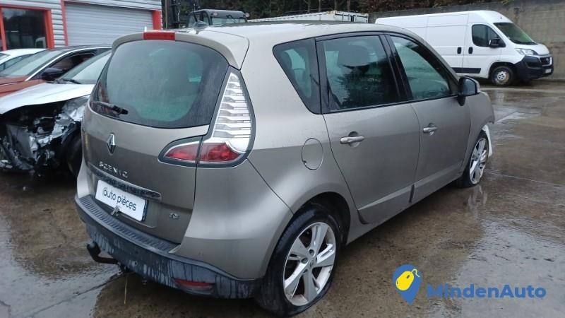 renault-scenic-3-phase-2-reference-12333021-big-2