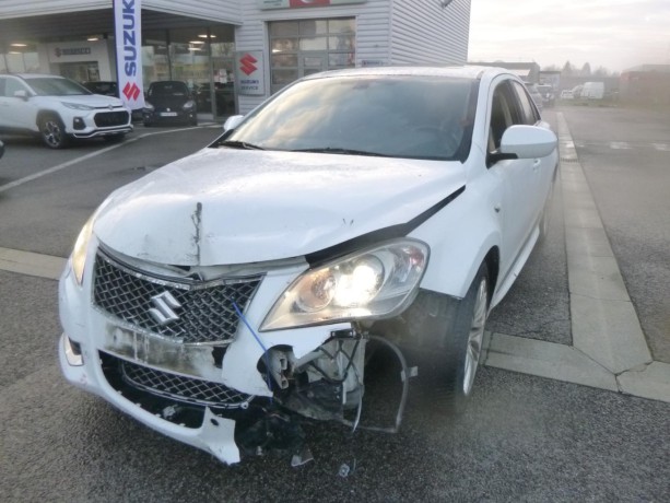 suzuki-kizashi-big-0