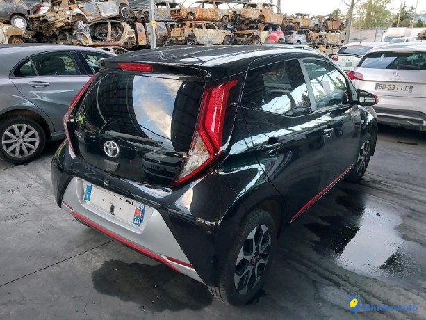 toyota-aygo-ii-10-vvvt-i-72-x-essence-334224-big-1