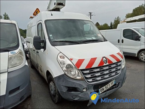 renault-master-rt-big-3