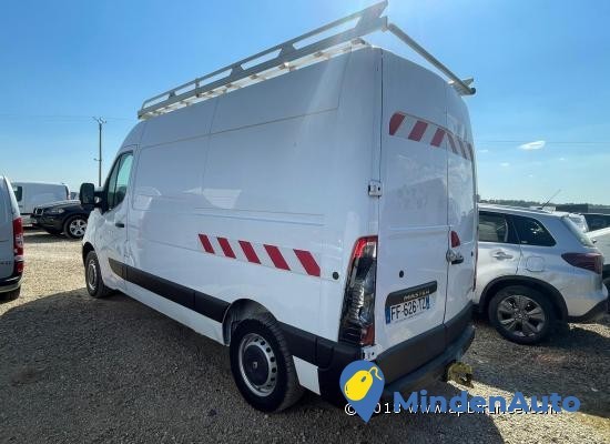 renault-master-23-dci-130-big-1